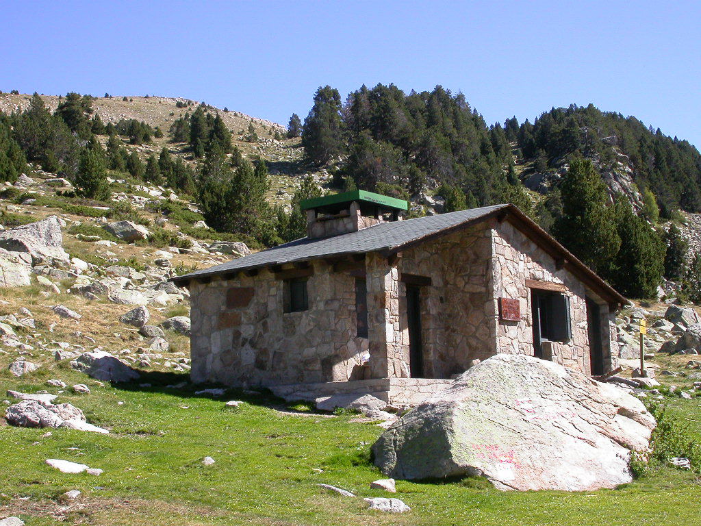 Refugi de Perafita   panoramio - Where to rest-Madriu-Perafita-Claror